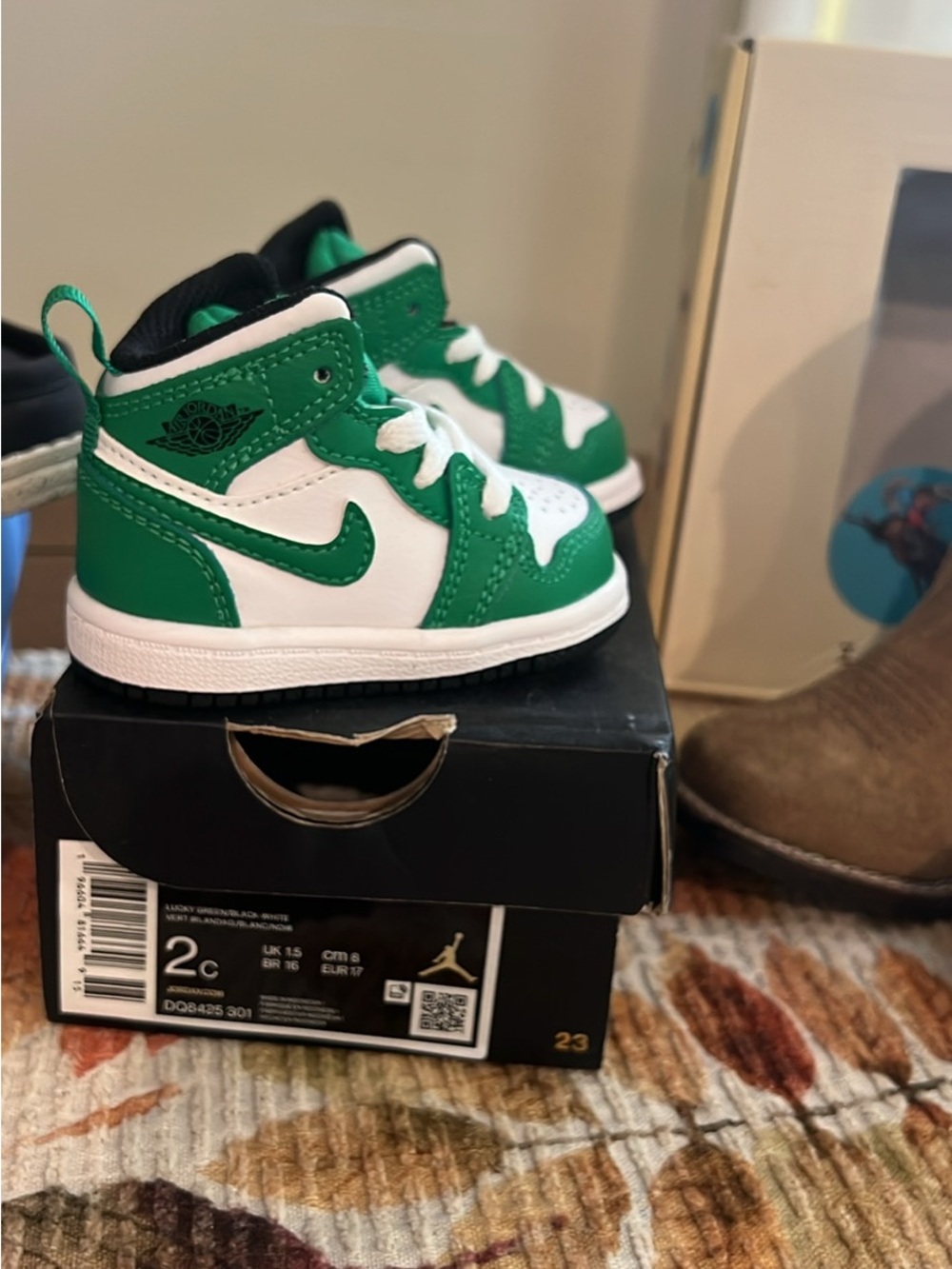 Nike Kids Green & White High-Top Sneakers